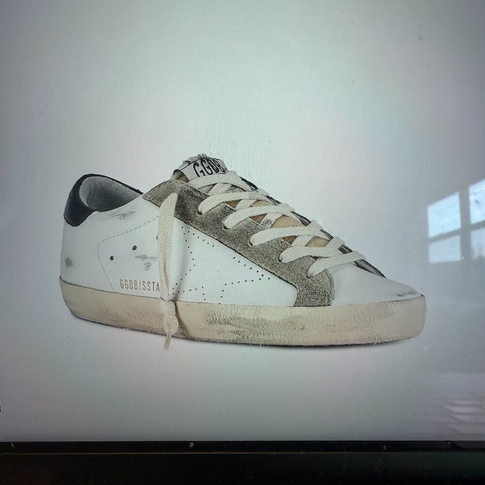 GOLDEN GOOSE SUPER-STAR SNEAKER ~ SIZE 39
